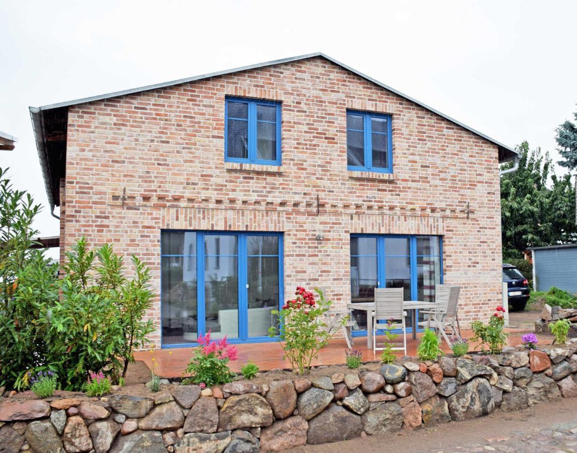 Ferienhaus Zum Boddenstrand Mit Ka Groß Zicker Zewnętrze zdjęcie