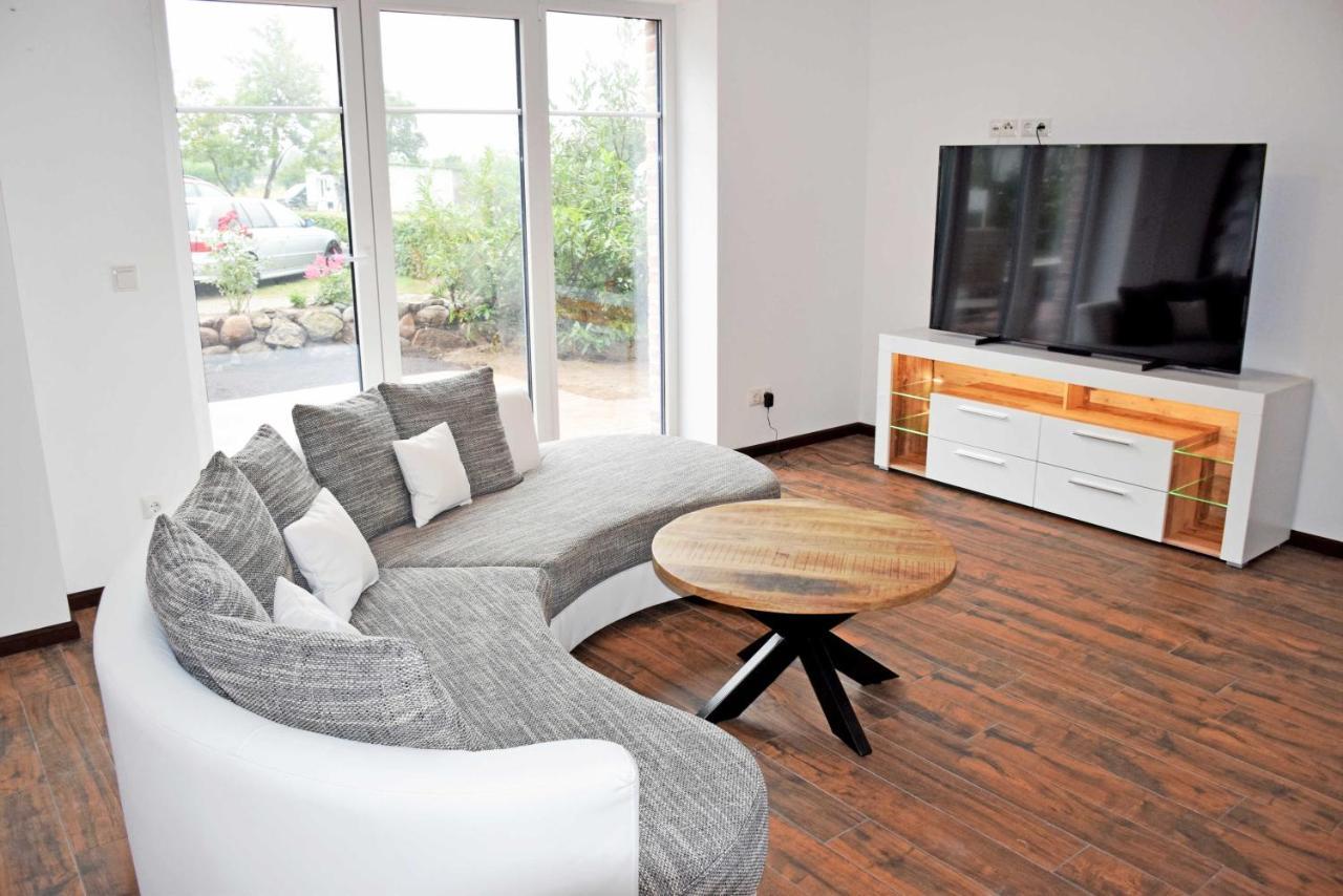 Ferienhaus Zum Boddenstrand Mit Ka Groß Zicker Zewnętrze zdjęcie