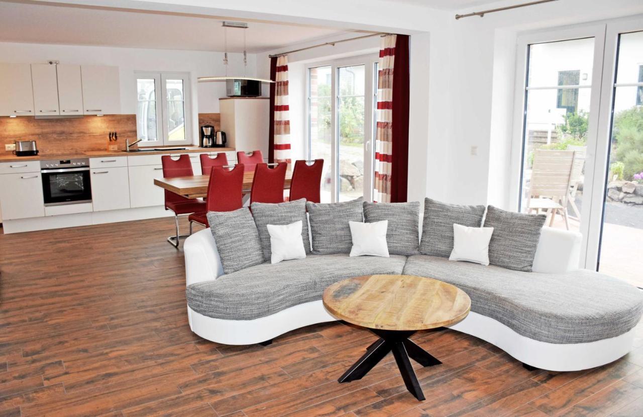Ferienhaus Zum Boddenstrand Mit Ka Groß Zicker Zewnętrze zdjęcie