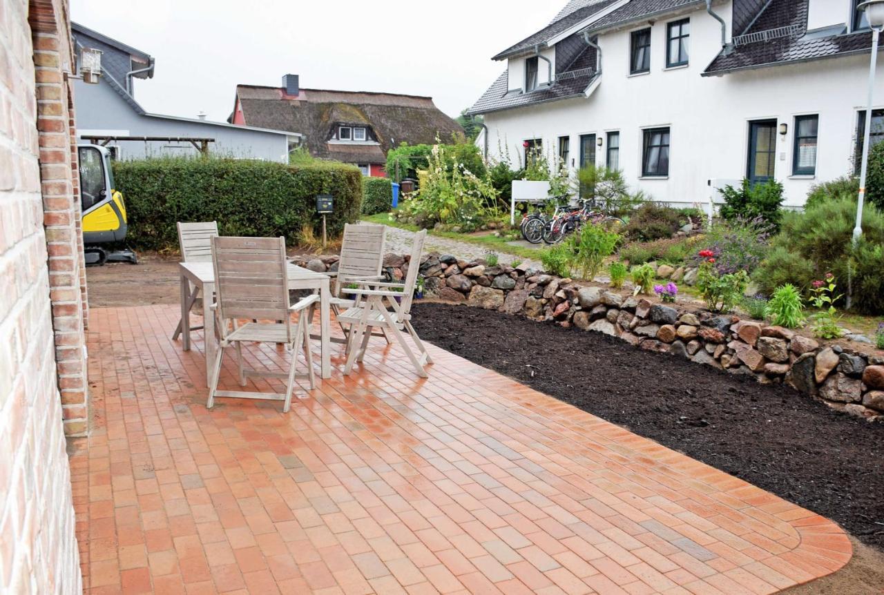 Ferienhaus Zum Boddenstrand Mit Ka Groß Zicker Zewnętrze zdjęcie
