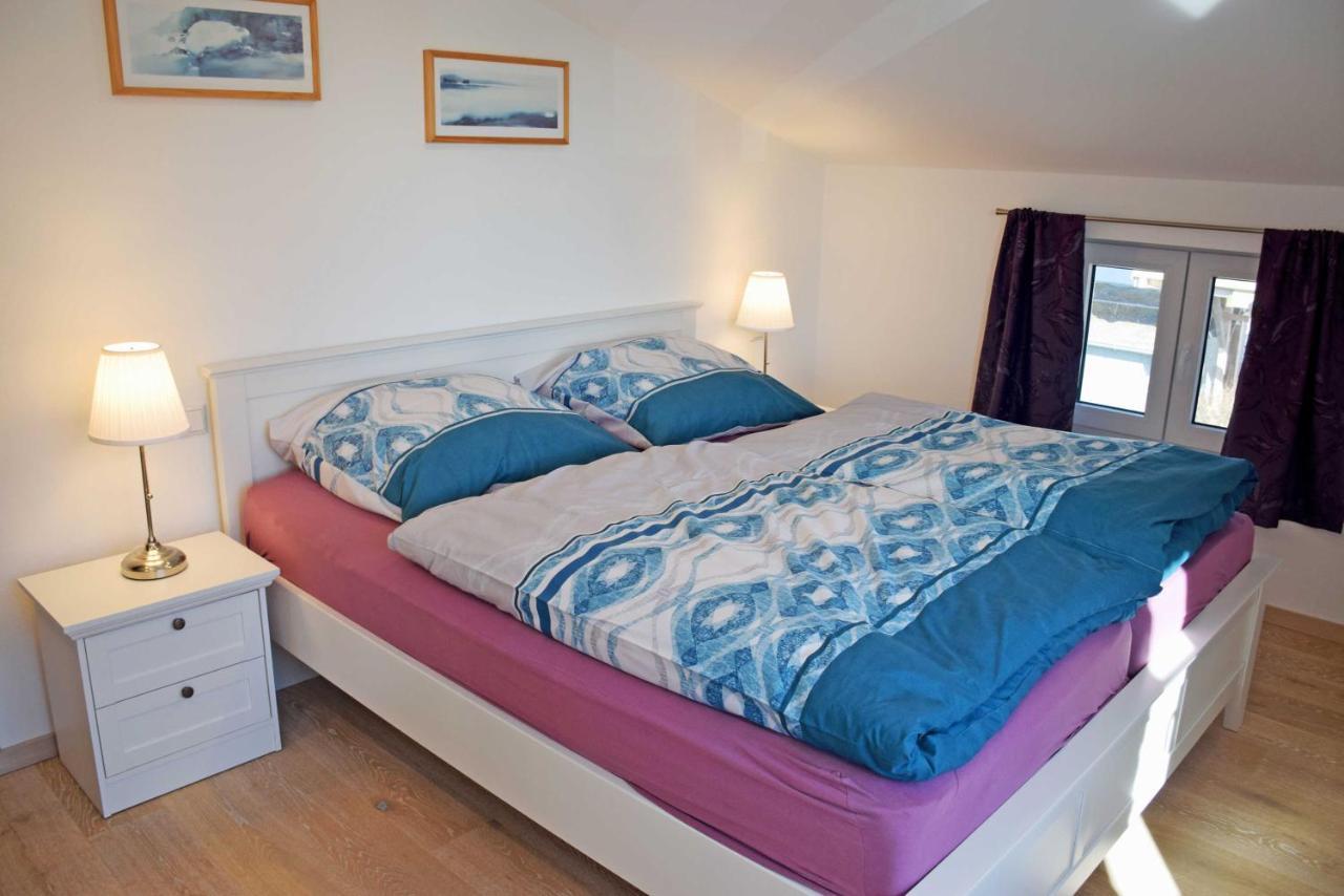 Ferienhaus Zum Boddenstrand Mit Ka Groß Zicker Zewnętrze zdjęcie