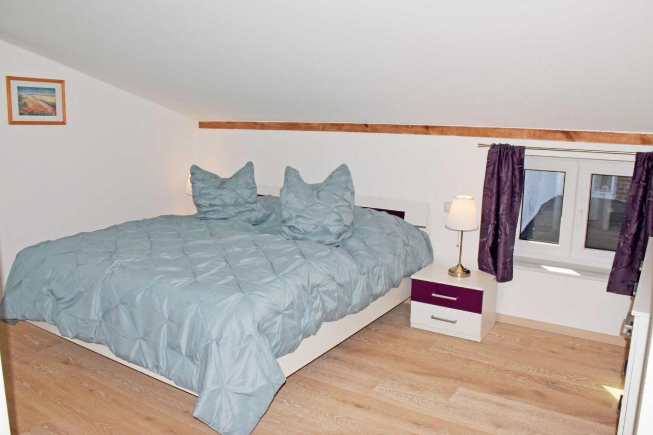 Ferienhaus Zum Boddenstrand Mit Ka Groß Zicker Zewnętrze zdjęcie